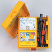 Hoyt 1800IN Analog Insulation Tester - Click Image to Close